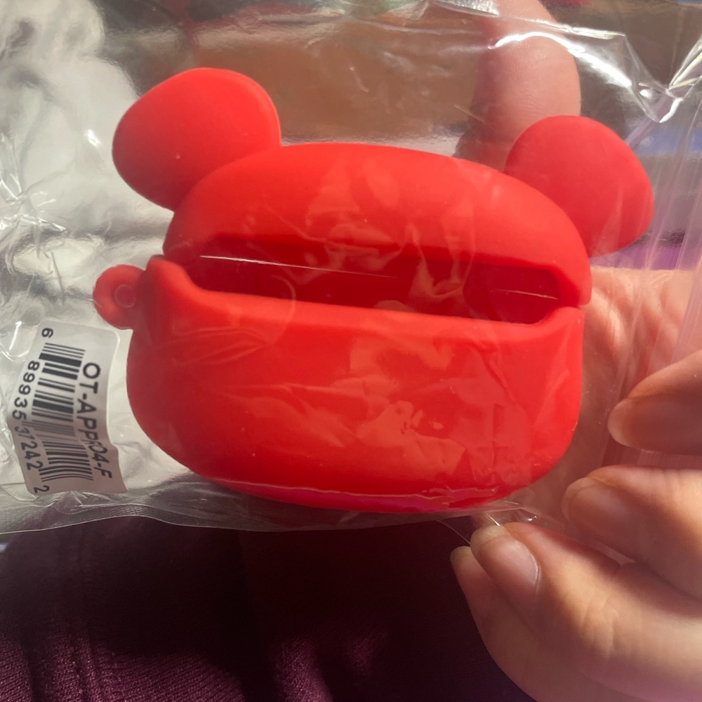 AirPods Pro Case - Picture 2 of 2